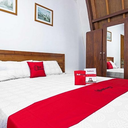 Reddoorz Plus Near Parahyangan University Bandung Buitenkant foto