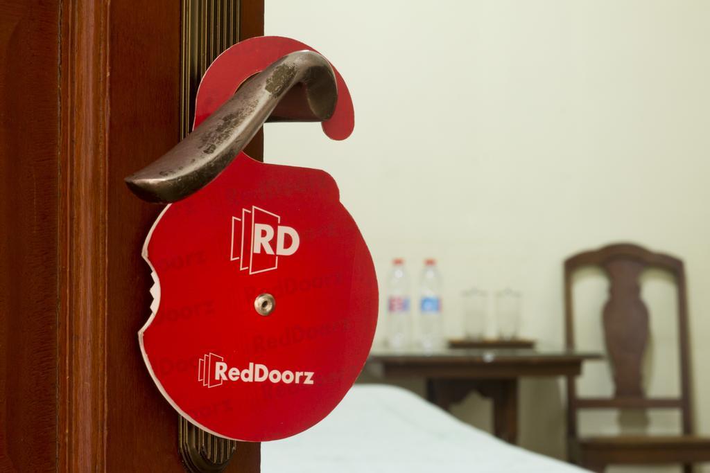Reddoorz Plus Near Parahyangan University Bandung Buitenkant foto